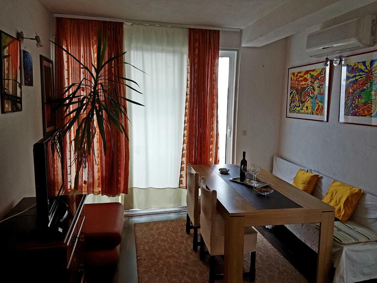 Apartman Kristin Podaca Eksteriør billede