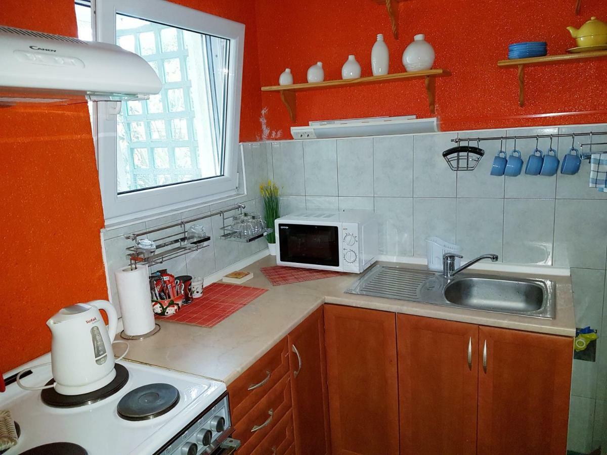 Apartman Kristin Podaca Eksteriør billede