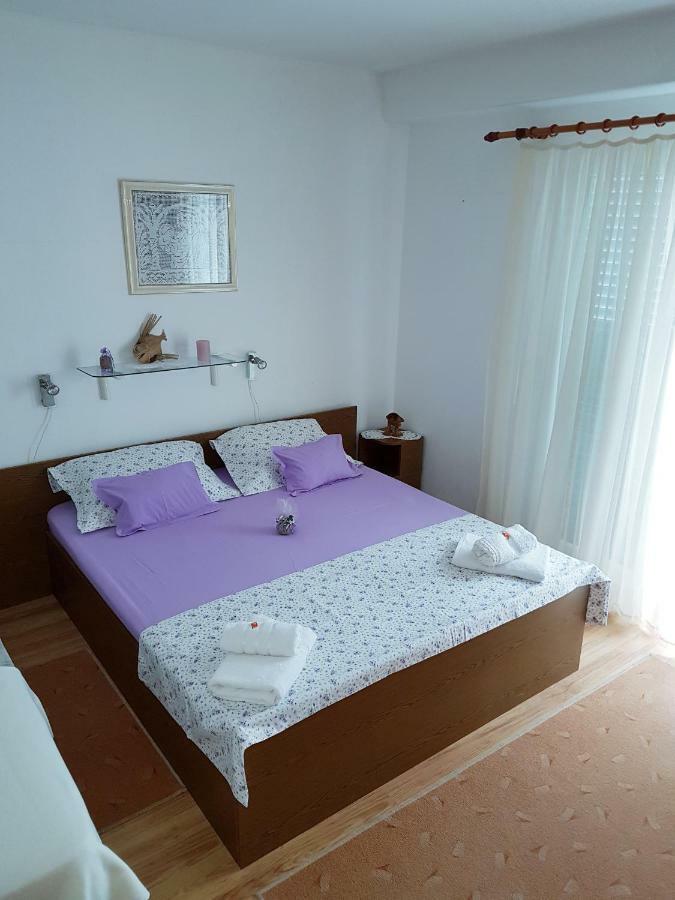 Apartman Kristin Podaca Eksteriør billede