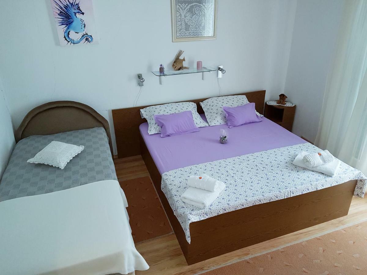 Apartman Kristin Podaca Eksteriør billede