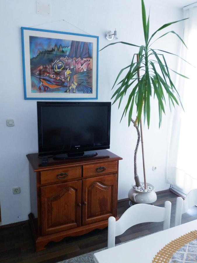 Apartman Kristin Podaca Eksteriør billede