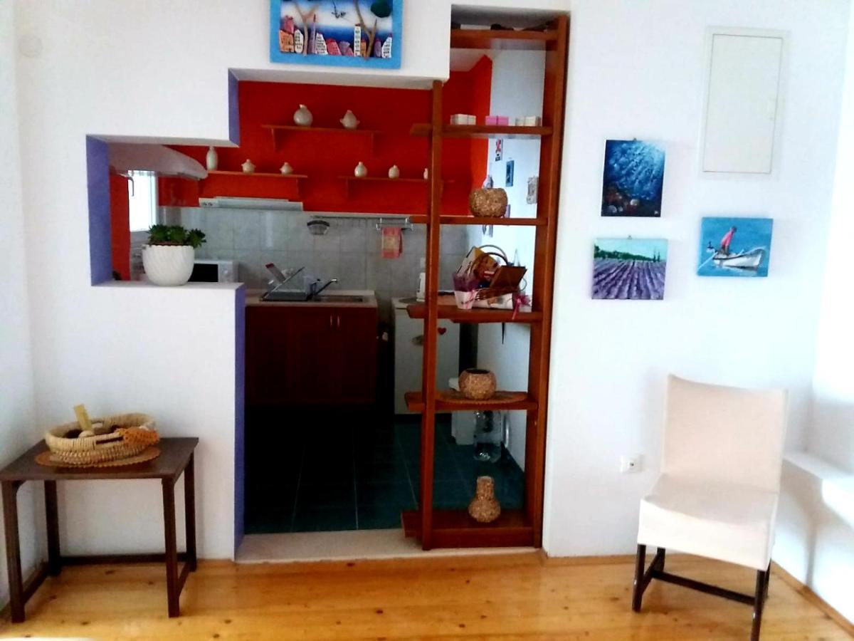 Apartman Kristin Podaca Eksteriør billede